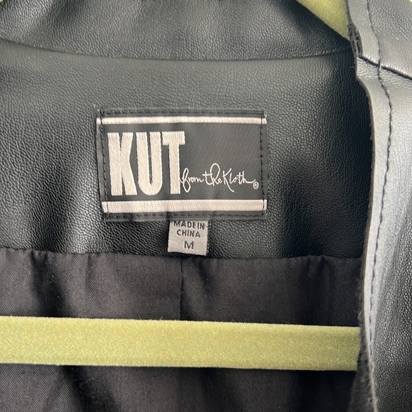 KUT from the Kloth black faux leather “biker” blazer with pockets! - Picture 3 of 6